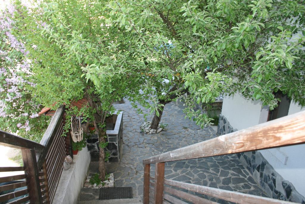 Guest House Kamenik Yagodina Bagian luar foto