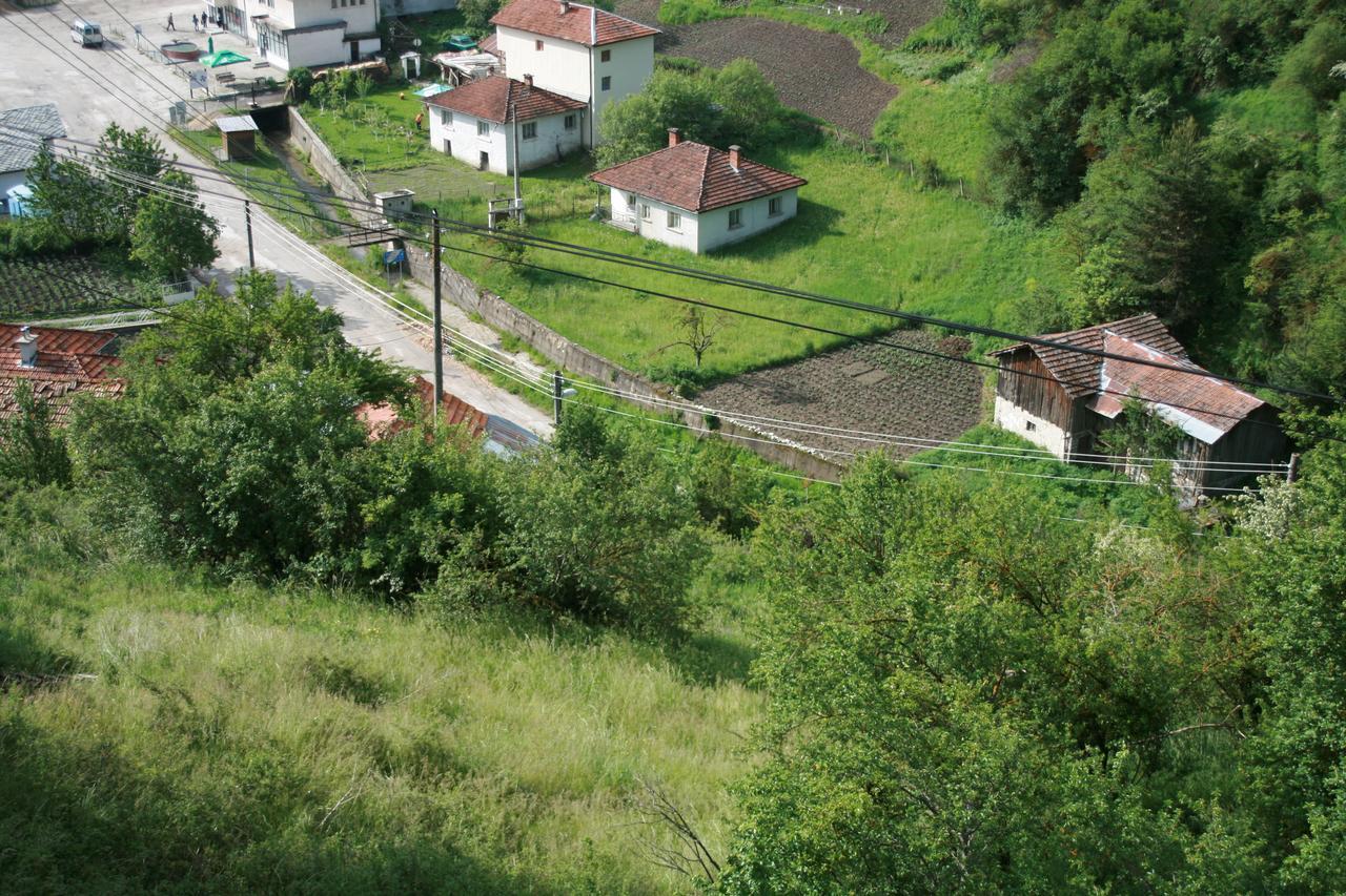 Guest House Kamenik Yagodina Bagian luar foto